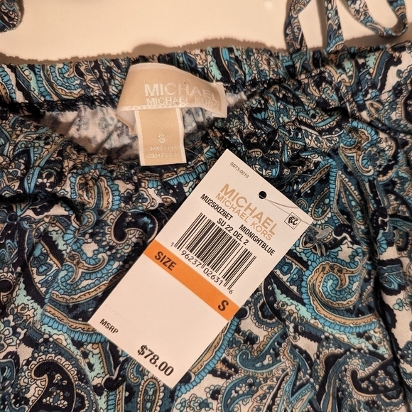 𝅺MICHAEL kors paisley print off the shoulder tie top. - Picture 4 of 6